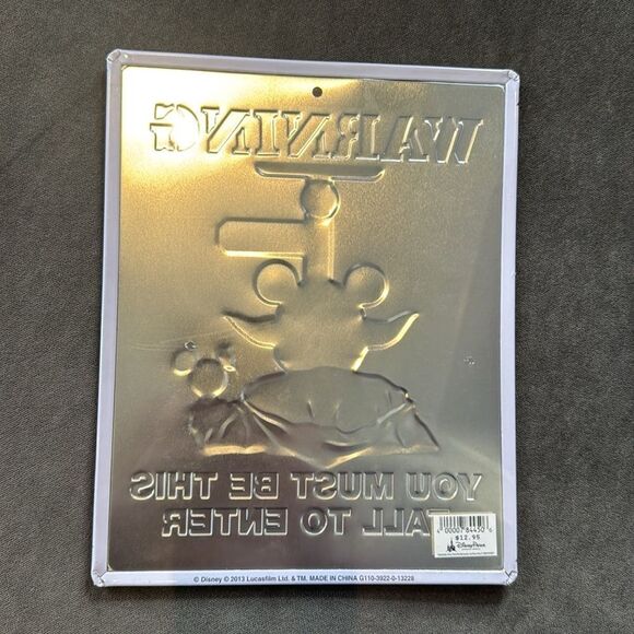 Star Wars Yoda ‘Warning You Must Be This Tall To Enter’ Metal Sign Disney Parks - Picture 2 of 4